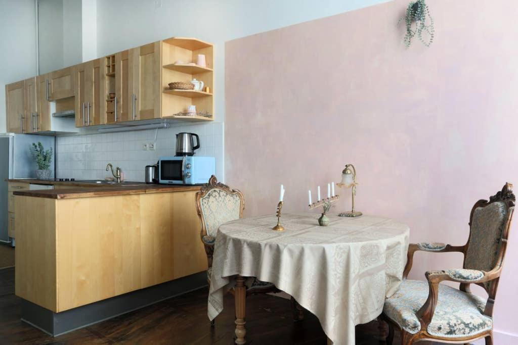 Charme D'Ancien Au Coeur De Vieux-Tours Apartment ภายนอก รูปภาพ
