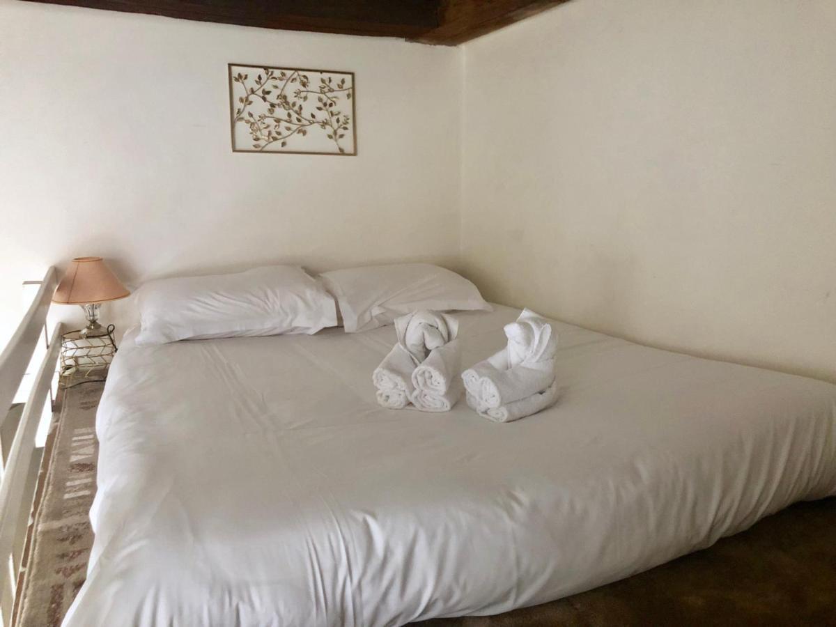 Charme D'Ancien Au Coeur De Vieux-Tours Apartment ภายนอก รูปภาพ