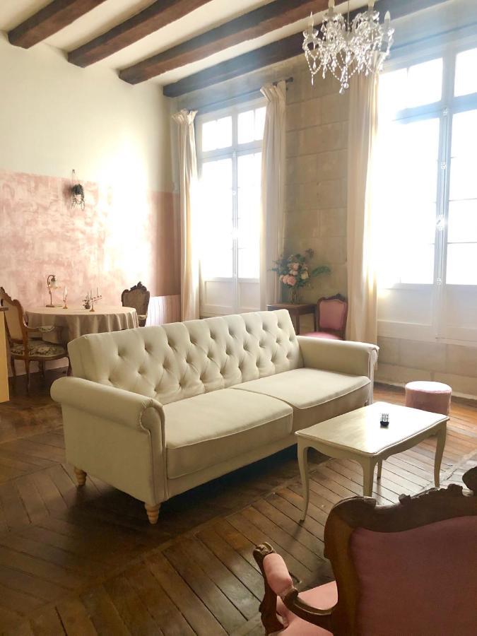 Charme D'Ancien Au Coeur De Vieux-Tours Apartment ภายนอก รูปภาพ