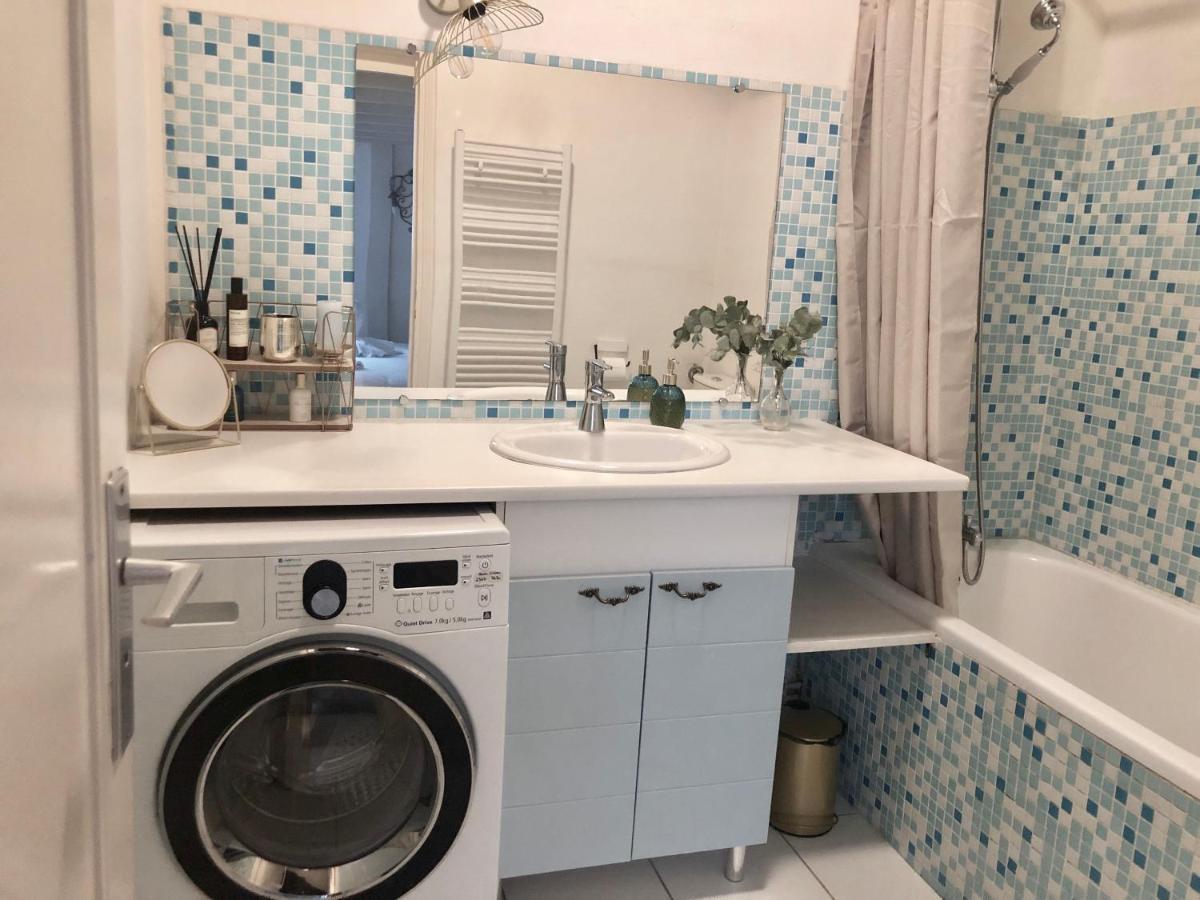 Charme D'Ancien Au Coeur De Vieux-Tours Apartment ภายนอก รูปภาพ