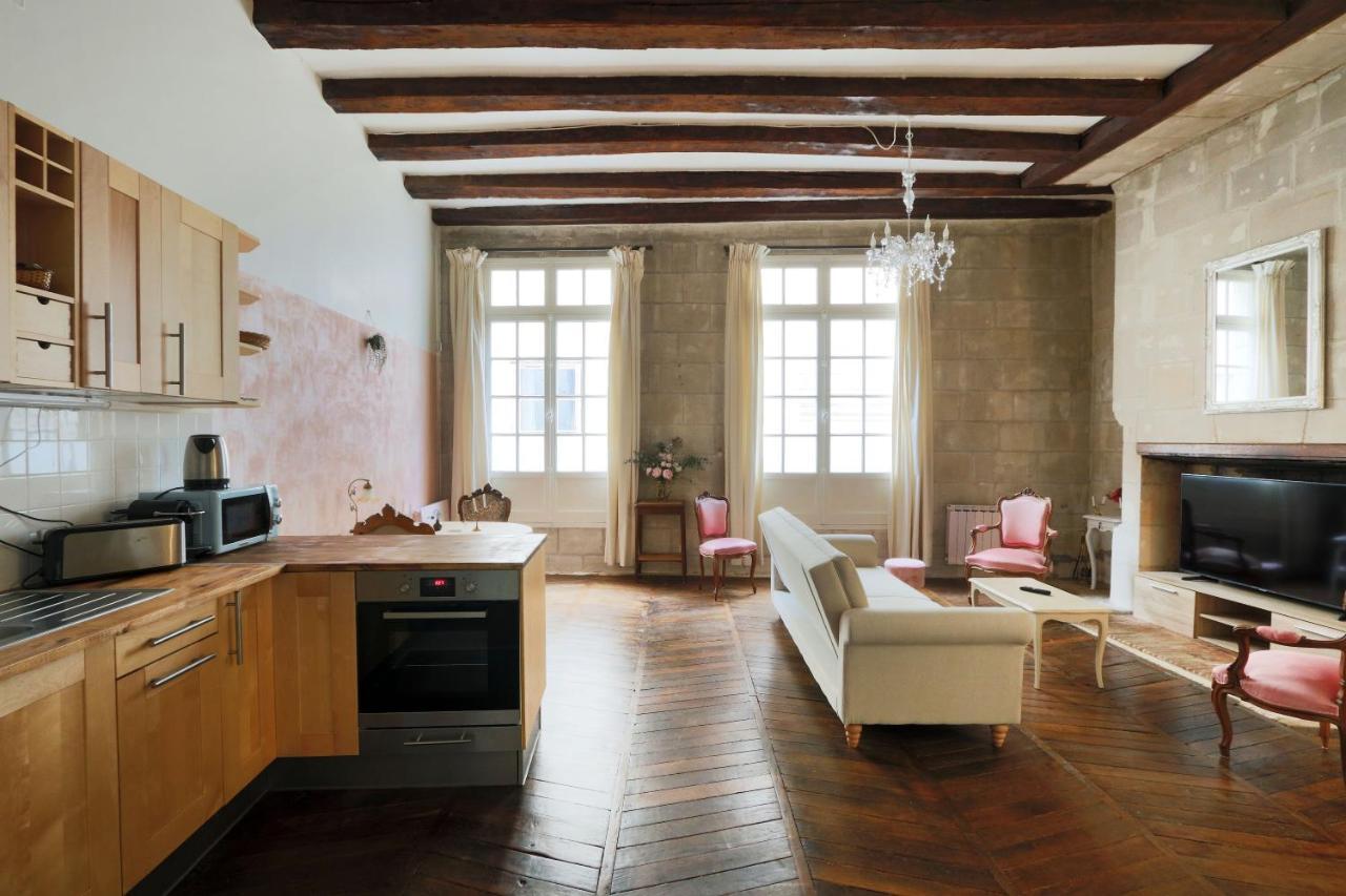 Charme D'Ancien Au Coeur De Vieux-Tours Apartment ภายนอก รูปภาพ